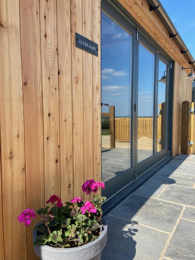 Glebe Barn, Little Glebe Farm Cheltenham Exterior foto